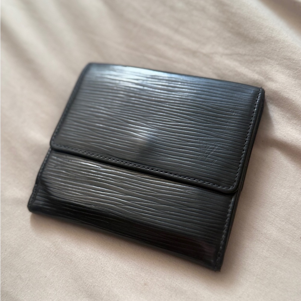 Black EPI Louis Vuitton wallet